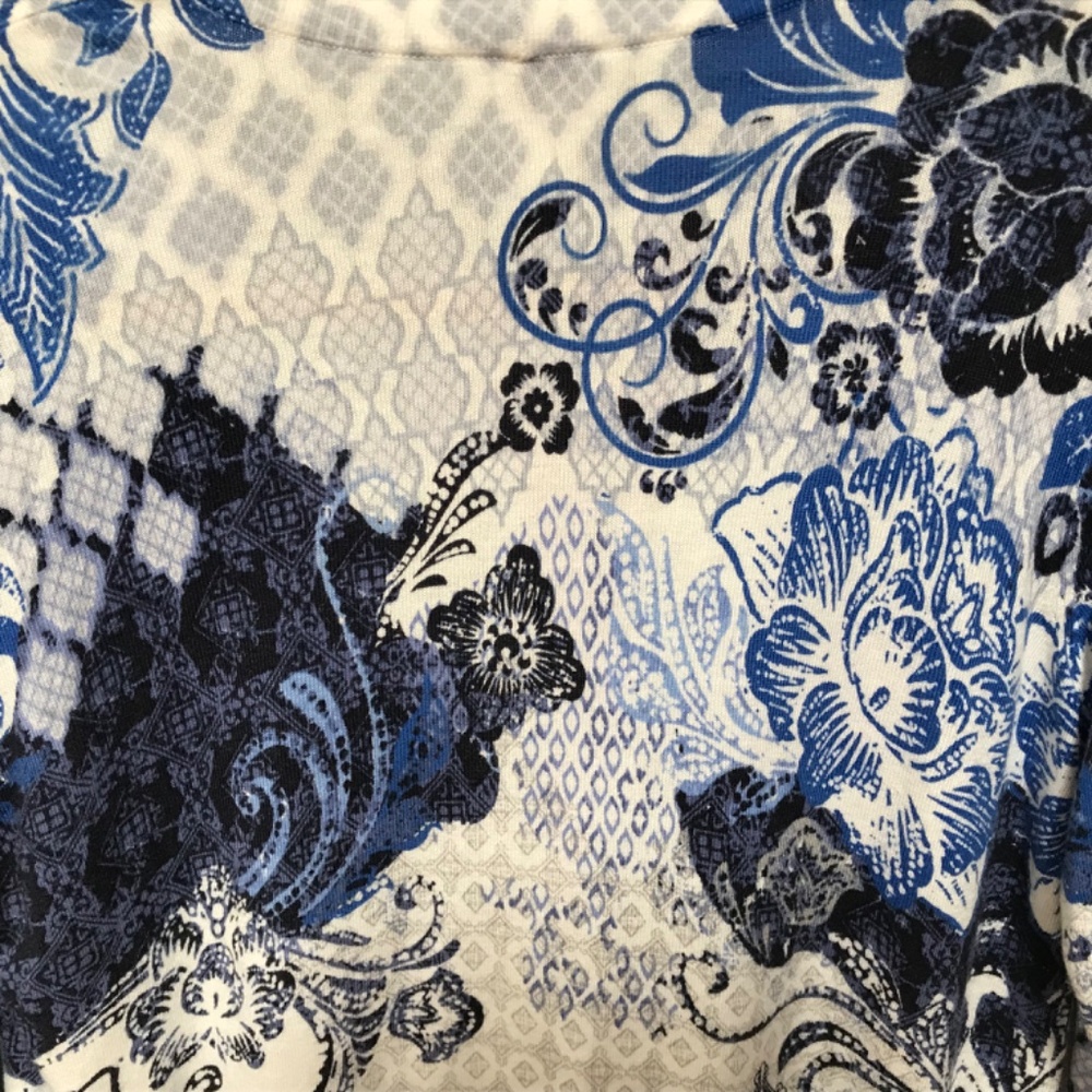 Chico's Blue and White Floral Button Down Cardigan - Picture 13 of 14
